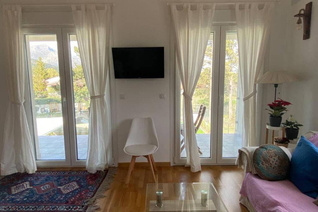 Charming Apartment In בסריל דה לה סיירה מראה חיצוני תמונה